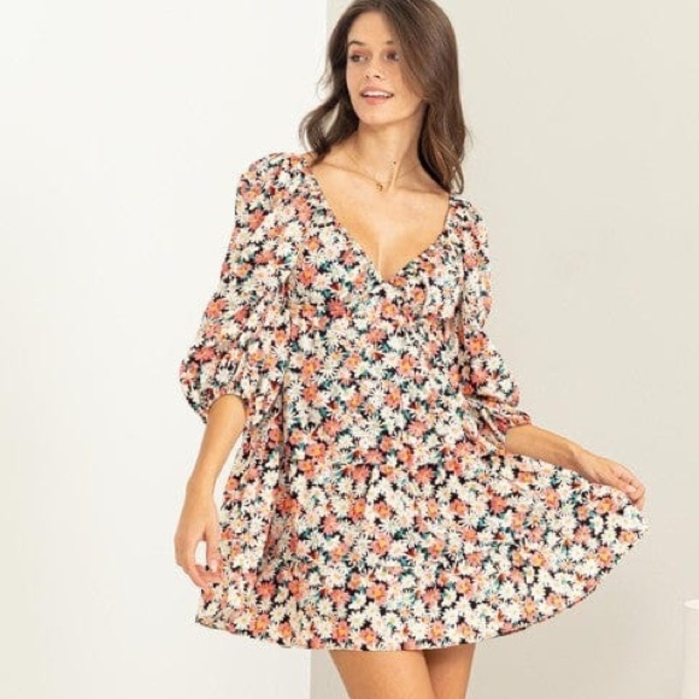 HYFVE Floral Off the Shoulder Dress Women’s Size Medium New with tags!